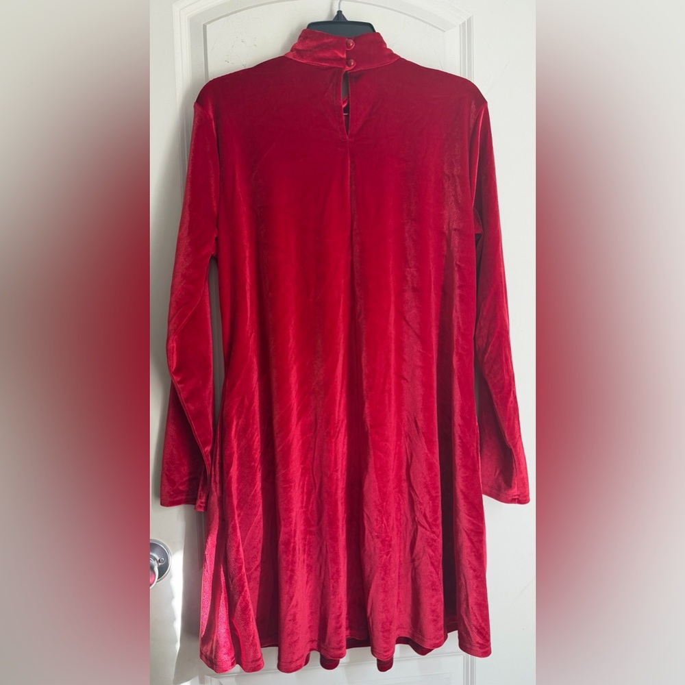 L&B Vibrant Red Velvet Dress long sleeve M formal valentines Xmas formal western - Picture 8 of 8